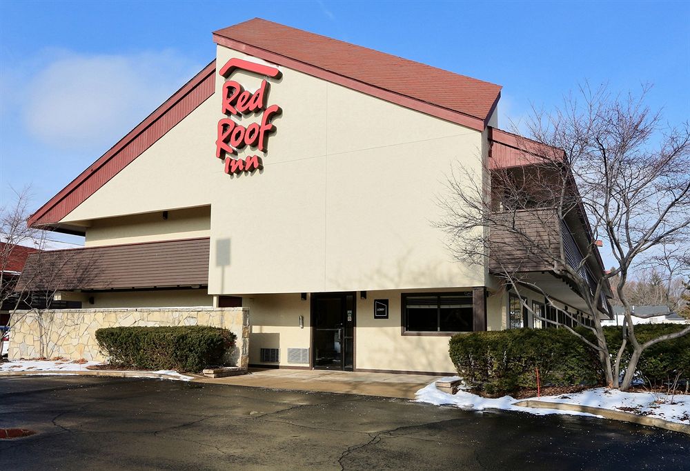 red roof inn.jpg Opens in new window